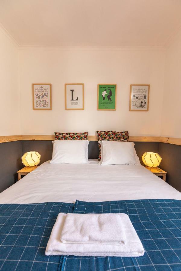 Fantastic Family Apartment In Estrela Lisbon Exterior photo