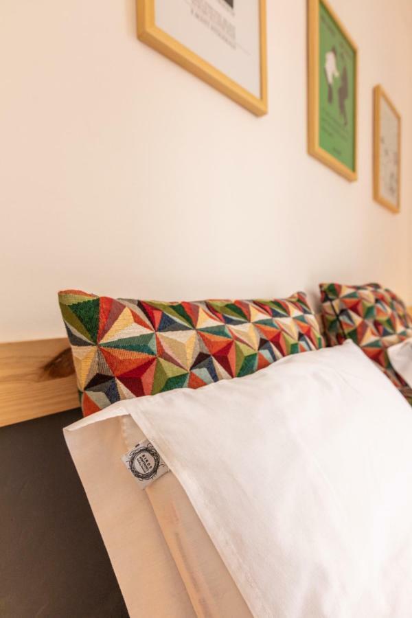 Fantastic Family Apartment In Estrela Lisbon Exterior photo